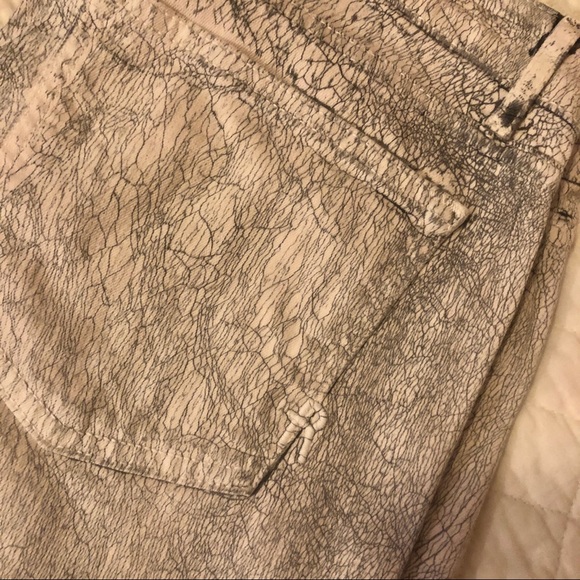 Rich and Skinny White with Black Crackle Skinnies - Picture 5 of 7